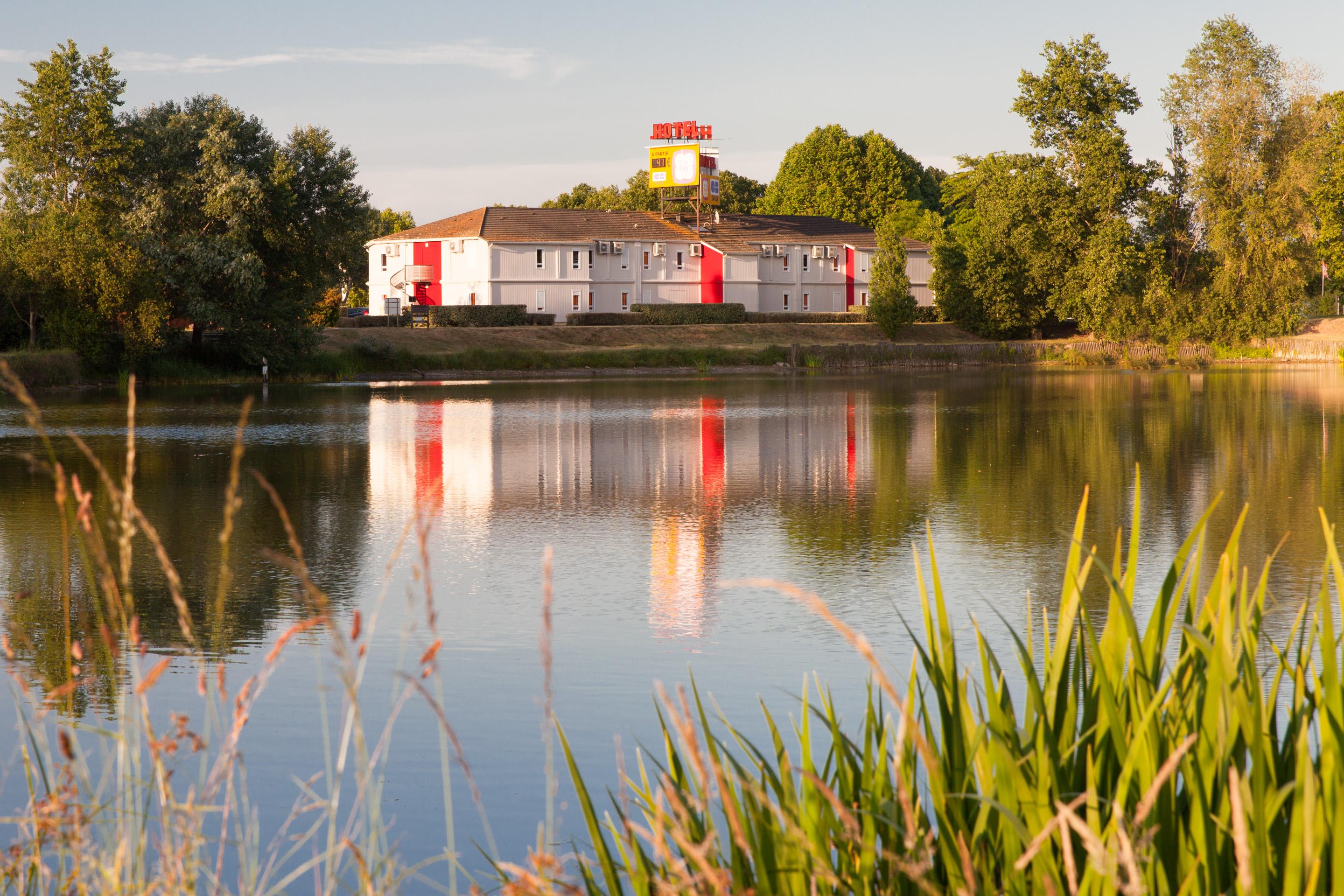 The Originals Access, Hotel Bordeaux Lac Bruges Buitenkant foto